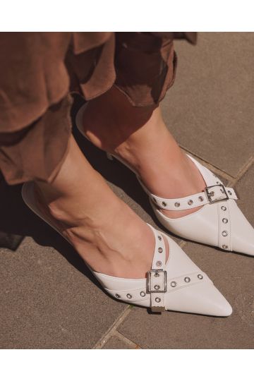 ISORELLA / WHITE